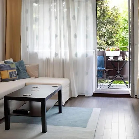 Cozy In A Quiet Area Kaloşvar