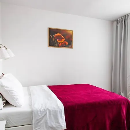 Cozy In A Quiet Area Apartament *